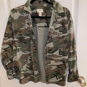 Forever 21 camo jacket✨